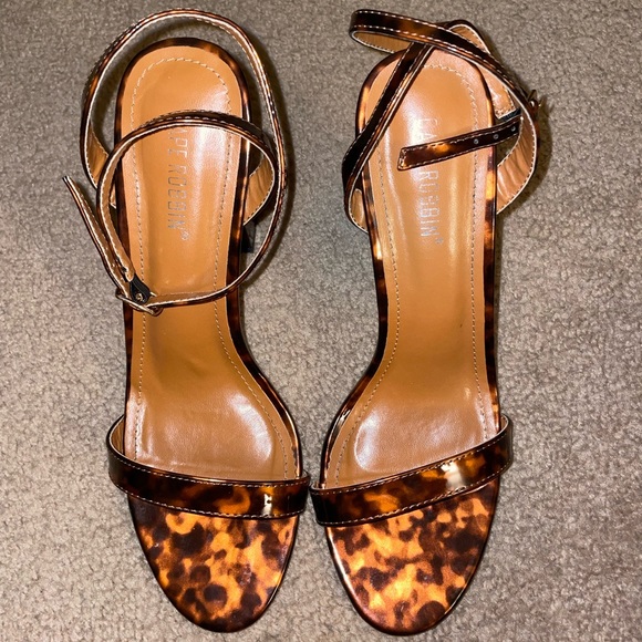 Cape Robbin leopard heels - Picture 1 of 4